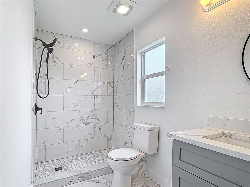 For Sale: $355,000 (3 beds, 2 baths, 1446 Square Feet)