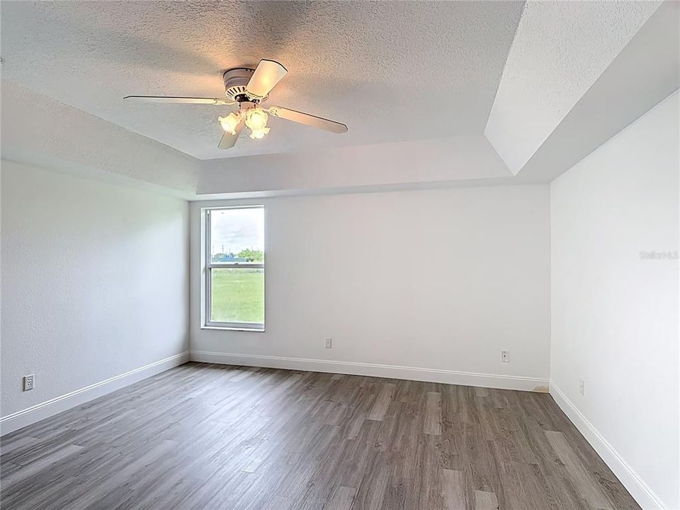 For Sale: $355,000 (3 beds, 2 baths, 1446 Square Feet)