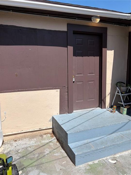 For Rent: $1,095 (1 beds, 1 baths, 550 Square Feet)