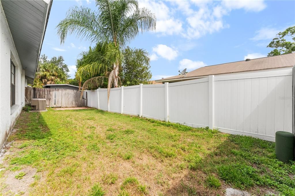 For Sale: $260,000 (2 beds, 2 baths, 1296 Square Feet)
