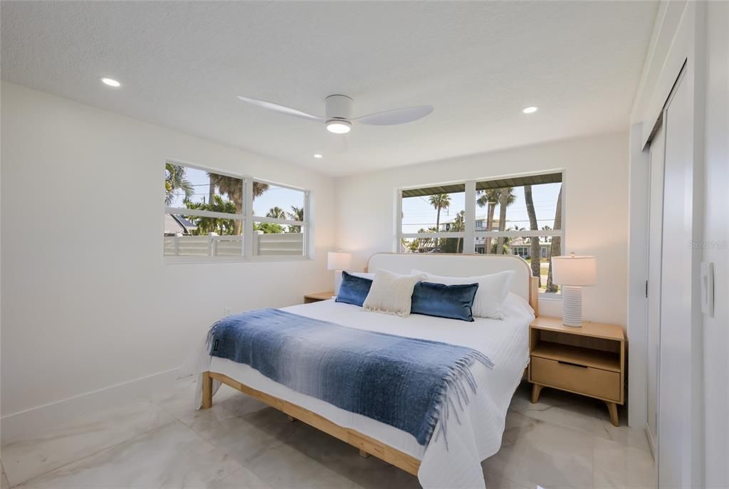 For Sale: $1,250,000 (3 beds, 2 baths, 1398 Square Feet)