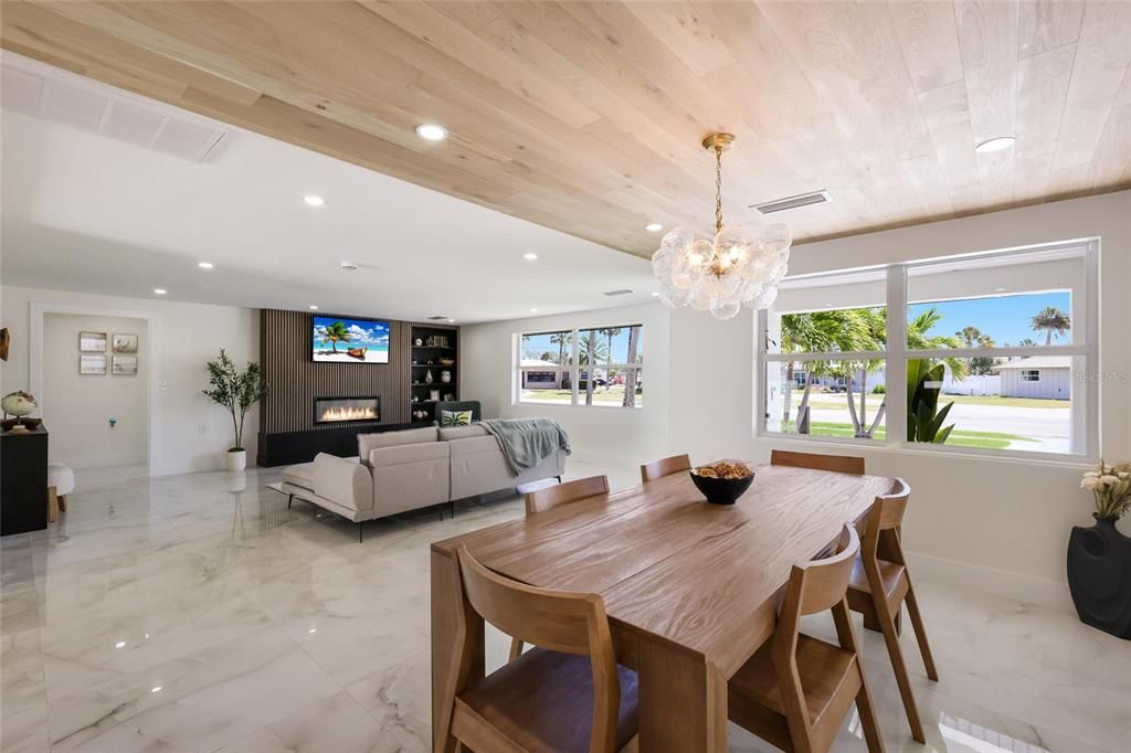 For Sale: $1,250,000 (3 beds, 2 baths, 1398 Square Feet)