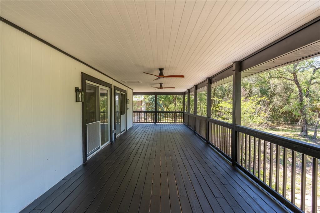 For Sale: $735,000 (3 beds, 3 baths, 2800 Square Feet)