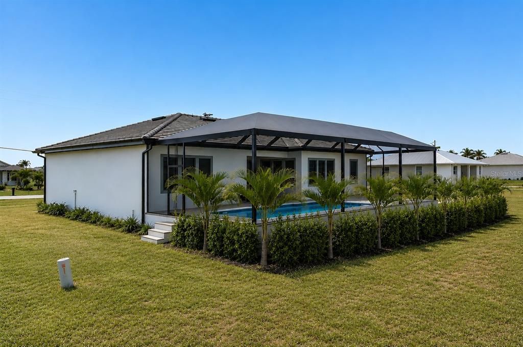 En Venta: $649,999 (4 camas, 2 baños, 2205 Pies cuadrados)