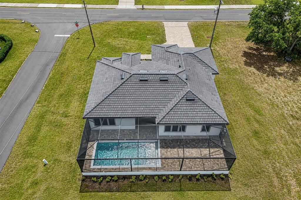 En Venta: $649,999 (4 camas, 2 baños, 2205 Pies cuadrados)