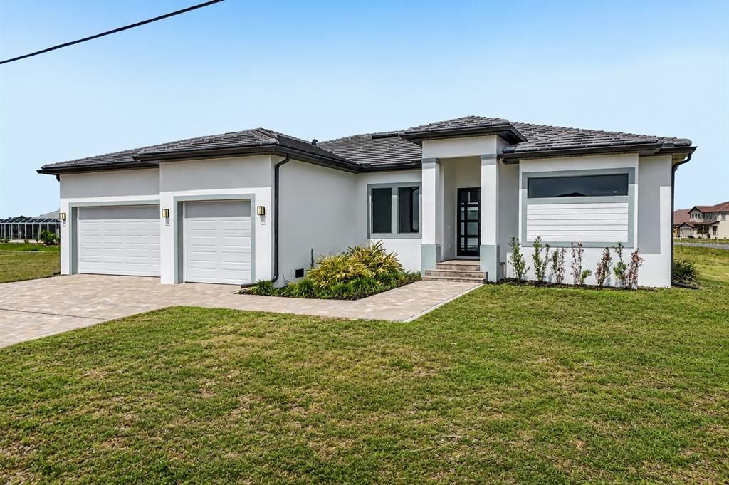 En Venta: $649,999 (4 camas, 2 baños, 2205 Pies cuadrados)