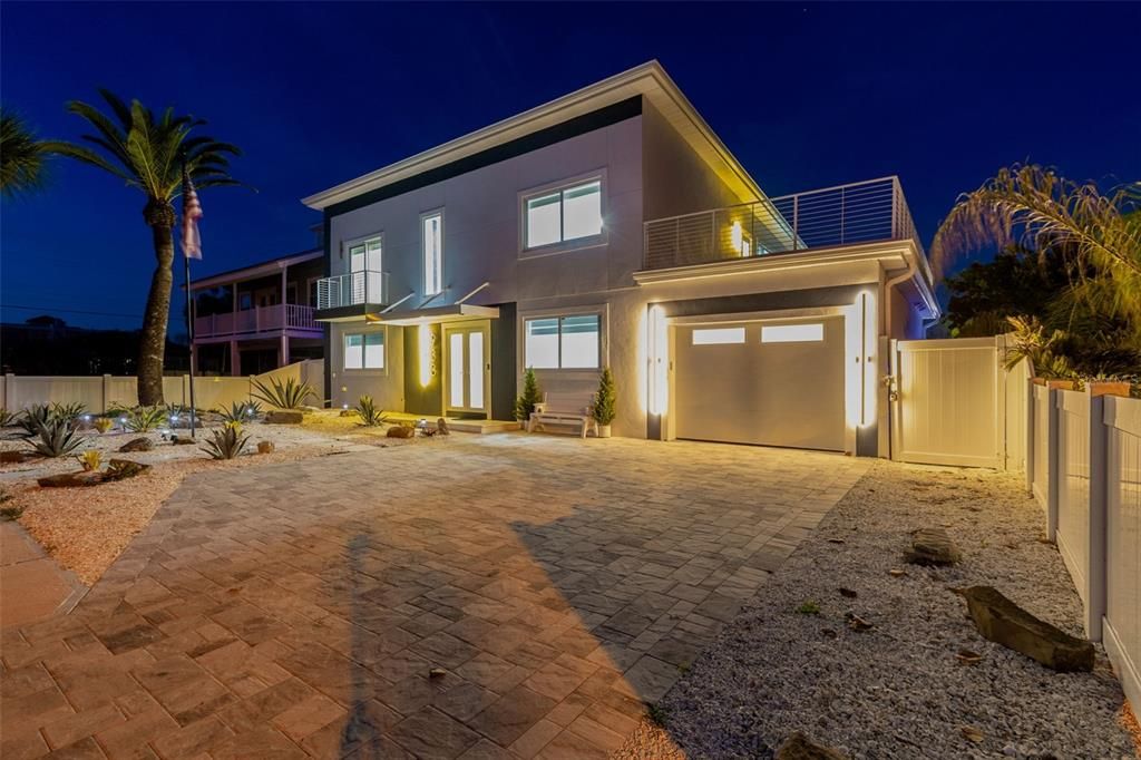 На продажу: $3,399,000 (5 спален, 4 ванн, 2976 Квадратных фут)