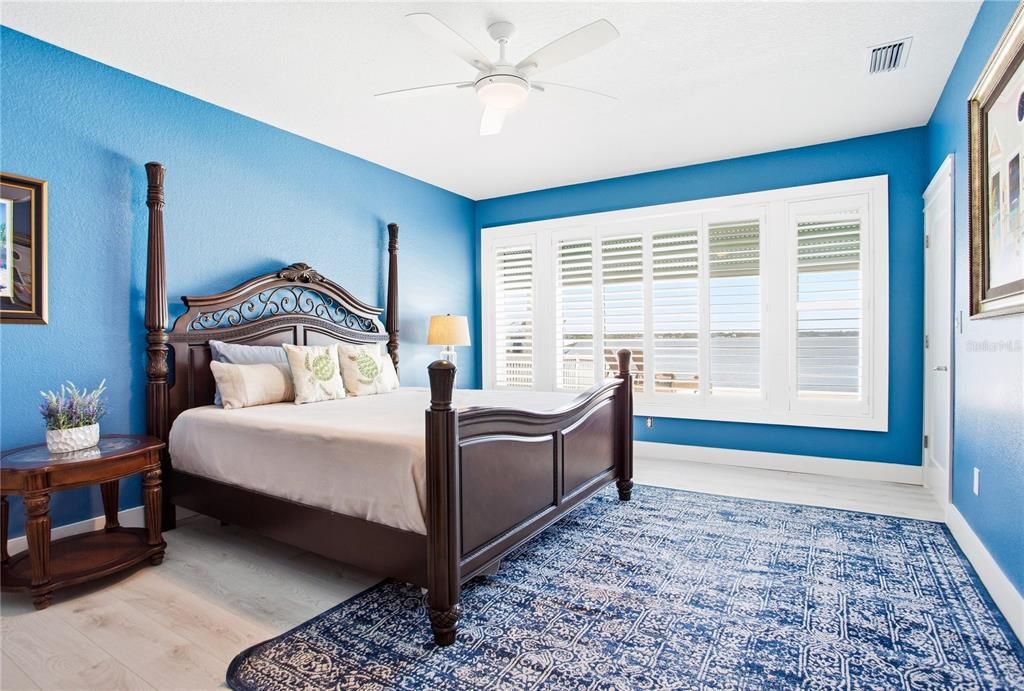 For Sale: $2,595,000 (4 beds, 3 baths, 3481 Square Feet)