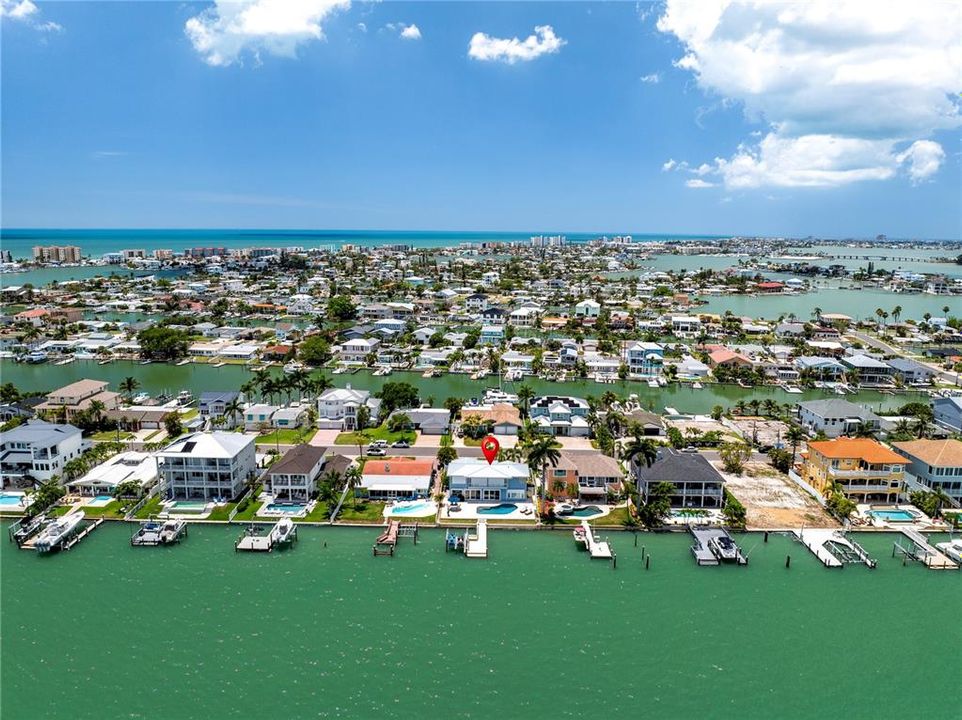 For Sale: $2,595,000 (4 beds, 3 baths, 3481 Square Feet)