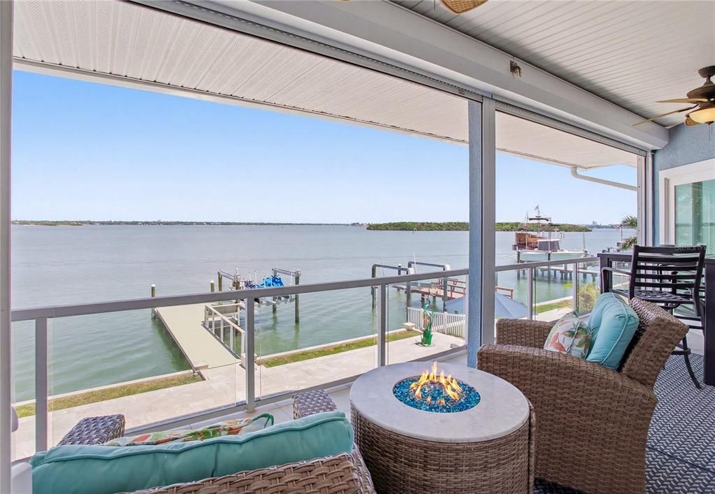 For Sale: $2,595,000 (4 beds, 3 baths, 3481 Square Feet)
