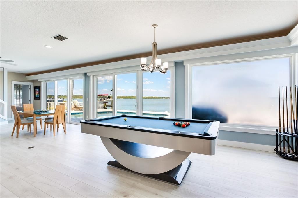 For Sale: $2,595,000 (4 beds, 3 baths, 3481 Square Feet)