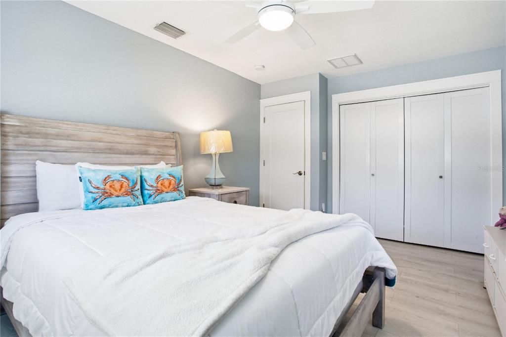 For Sale: $2,595,000 (4 beds, 3 baths, 3481 Square Feet)