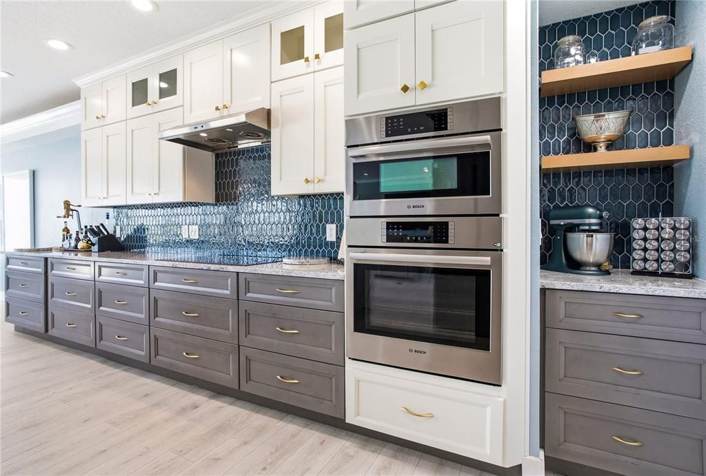 For Sale: $2,595,000 (4 beds, 3 baths, 3481 Square Feet)