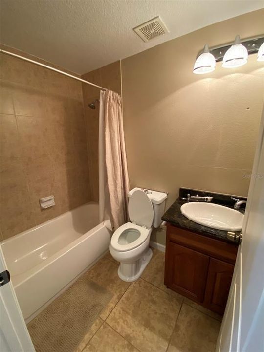 For Sale: $575,000 (3 beds, 2 baths, 1925 Square Feet)