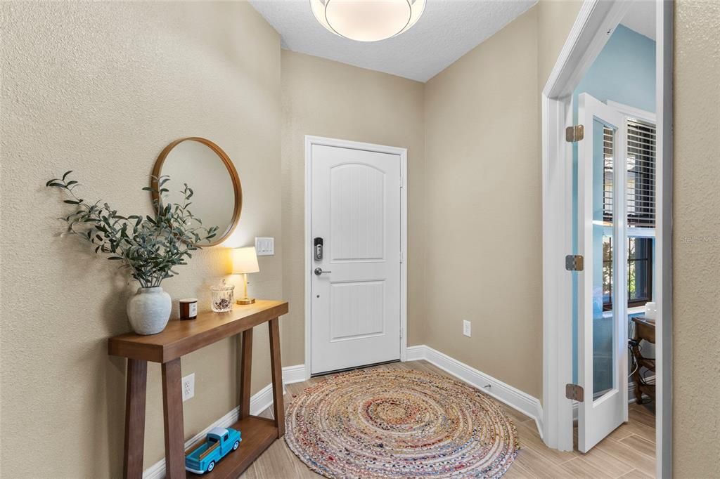 For Rent: $2,900 (3 beds, 2 baths, 1764 Square Feet)