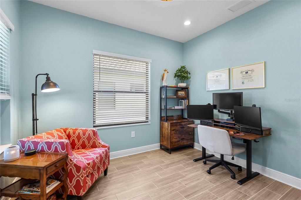 For Rent: $2,900 (3 beds, 2 baths, 1764 Square Feet)