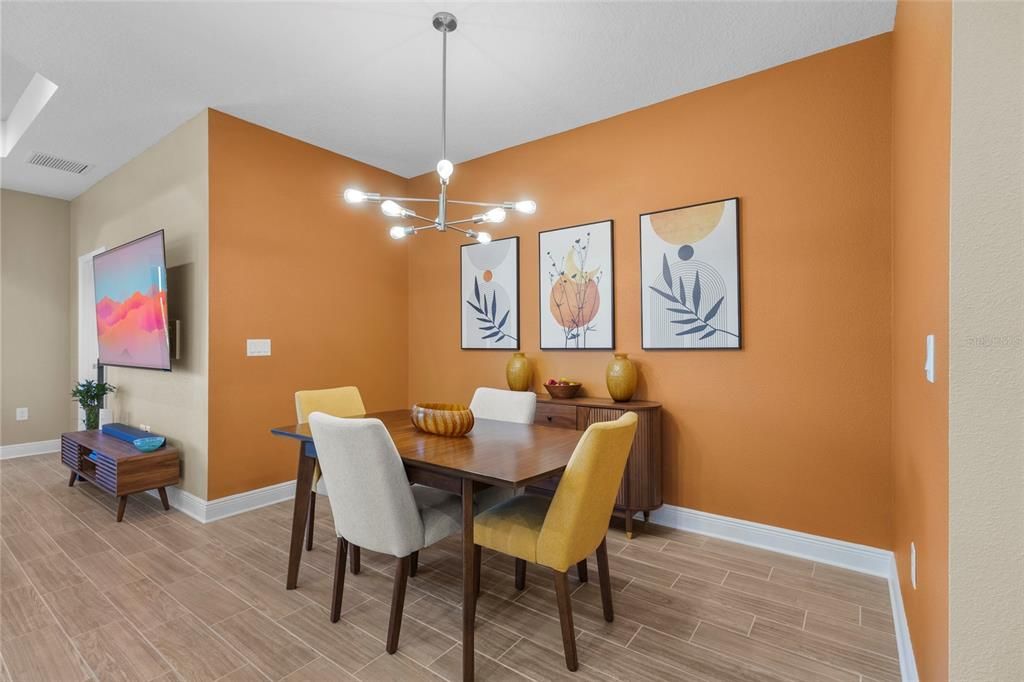 For Rent: $2,900 (3 beds, 2 baths, 1764 Square Feet)