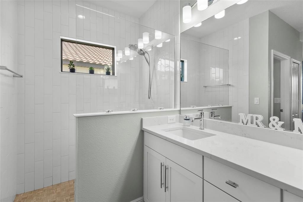 For Rent: $2,900 (3 beds, 2 baths, 1764 Square Feet)
