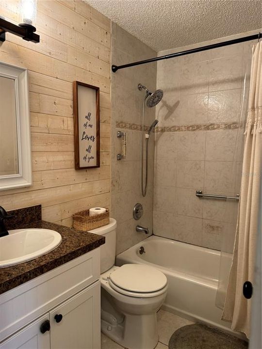 For Sale: $274,500 (3 beds, 1 baths, 1053 Square Feet)