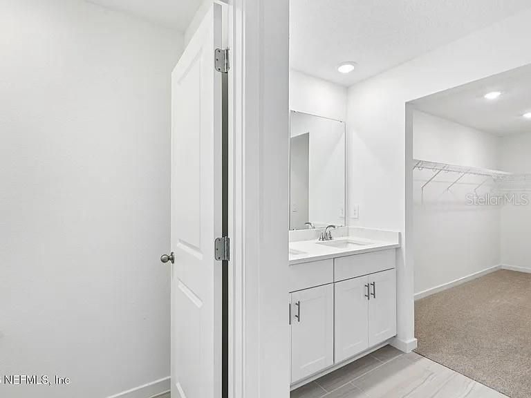 For Sale: $364,900 (4 beds, 3 baths, 1842 Square Feet)