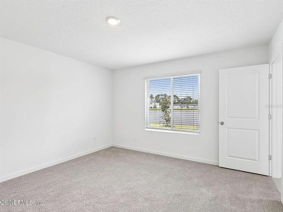 For Sale: $364,900 (4 beds, 3 baths, 1842 Square Feet)