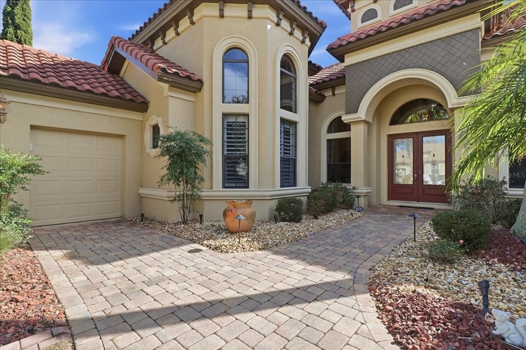 For Sale: $1,150,000 (4 beds, 3 baths, 4115 Square Feet)