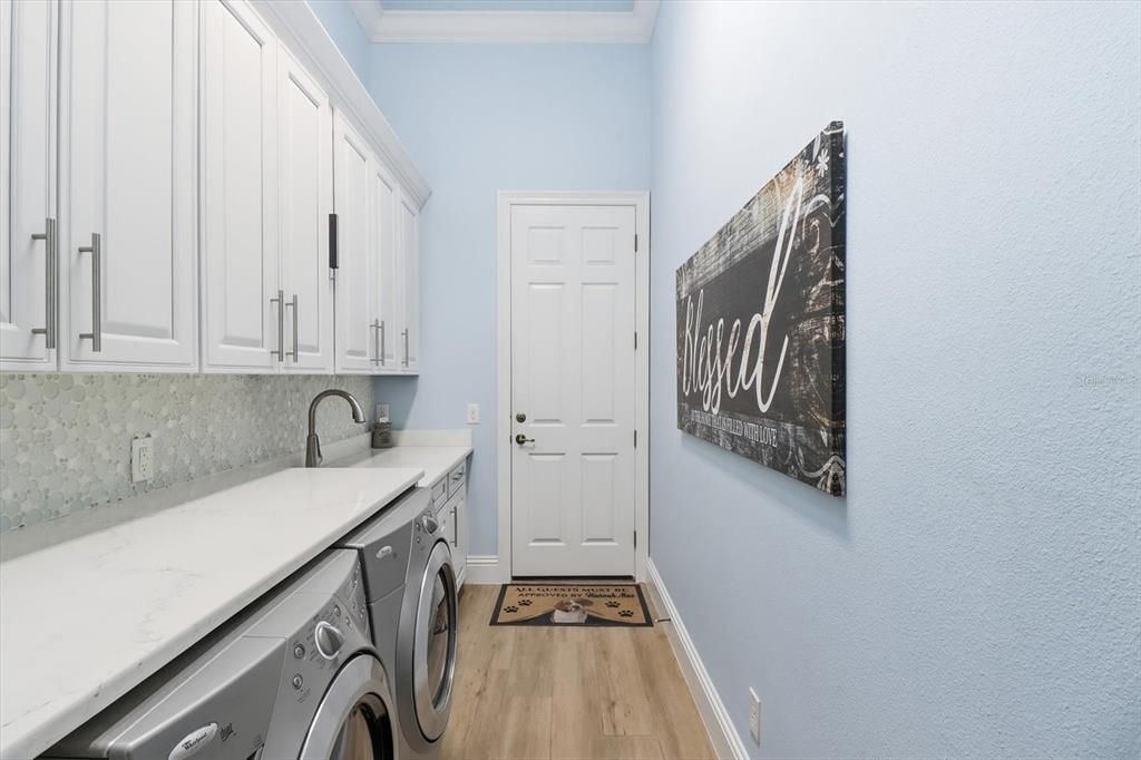 For Sale: $1,150,000 (4 beds, 3 baths, 4115 Square Feet)