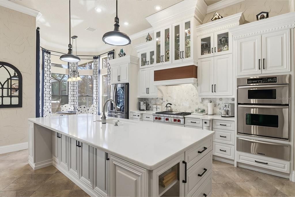 For Sale: $1,150,000 (4 beds, 3 baths, 4115 Square Feet)