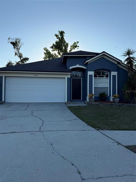 For Rent: $2,500 (3 beds, 2 baths, 1729 Square Feet)