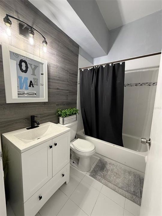 For Rent: $2,500 (3 beds, 2 baths, 1729 Square Feet)