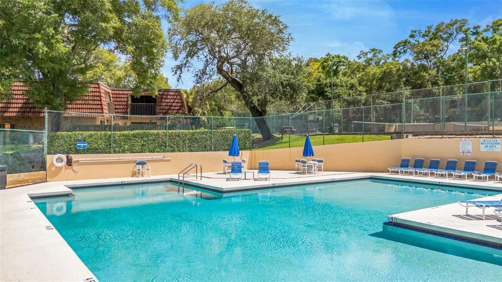 For Sale: $219,900 (2 beds, 2 baths, 1344 Square Feet)