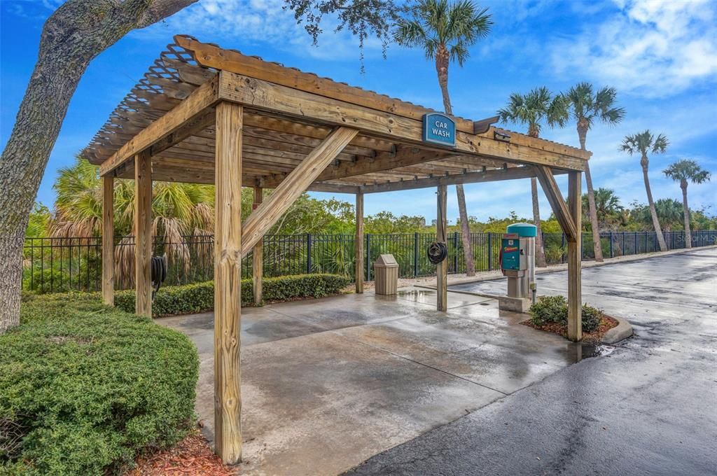 Active With Contract: $1,850 (2 beds, 2 baths, 1153 Square Feet)