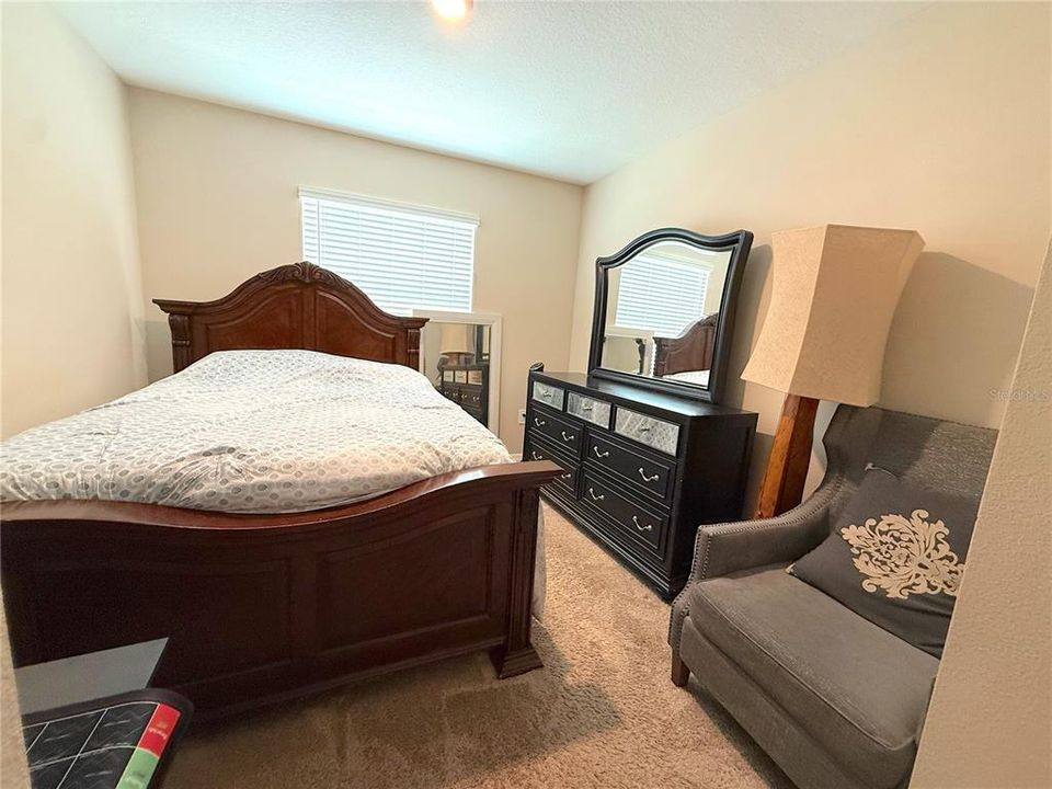 En Venta: $339,000 (3 camas, 2 baños, 1725 Pies cuadrados)