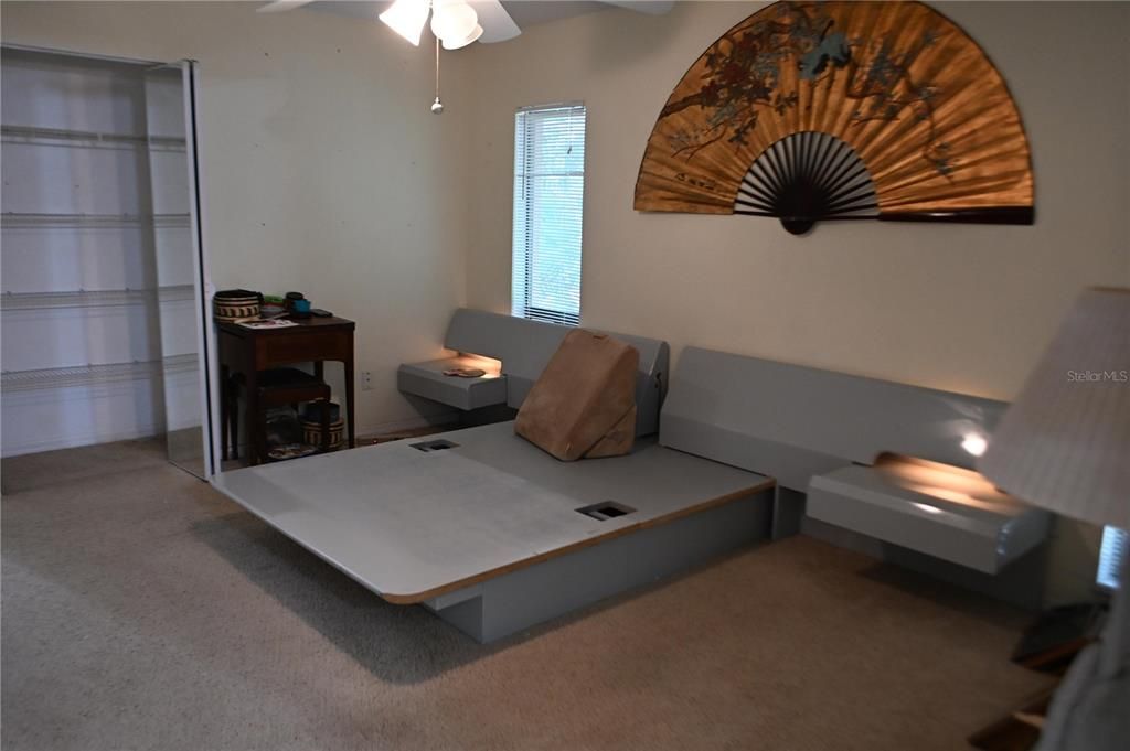 For Sale: $249,900 (3 beds, 2 baths, 1540 Square Feet)