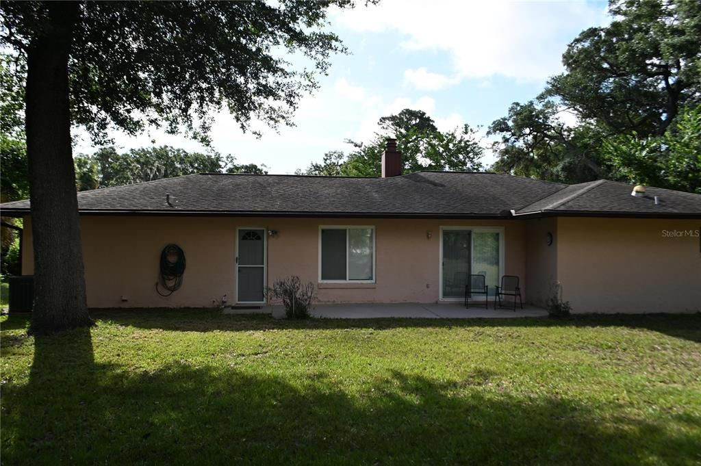 For Sale: $249,900 (3 beds, 2 baths, 1540 Square Feet)