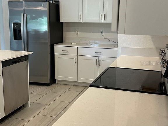 For Rent: $3,100 (6 beds, 3 baths, 2614 Square Feet)