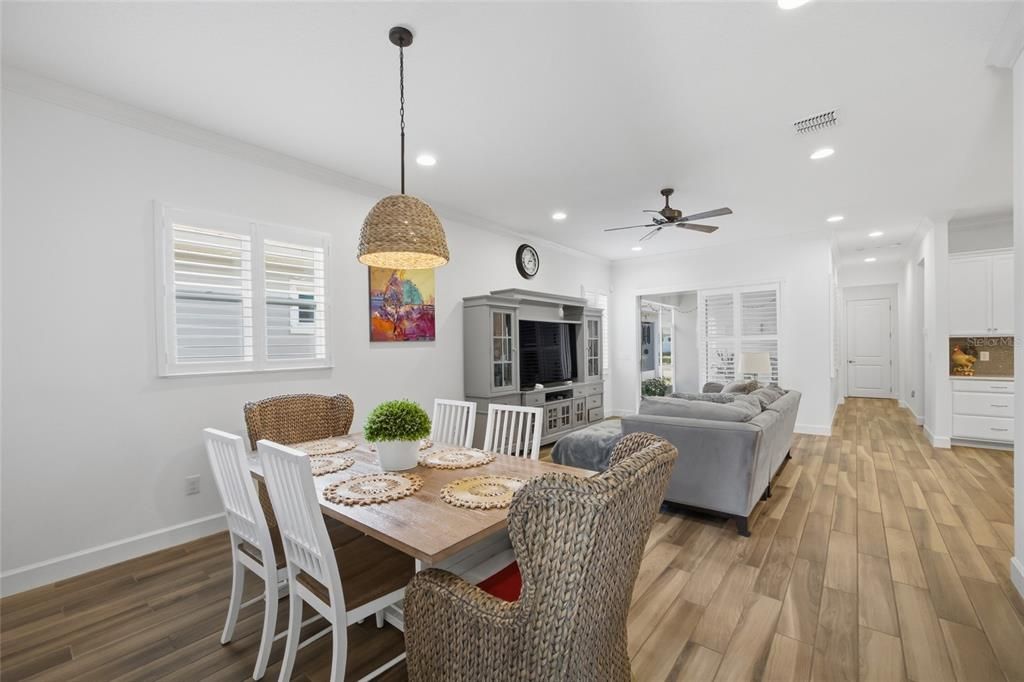 For Sale: $395,000 (3 beds, 2 baths, 1982 Square Feet)