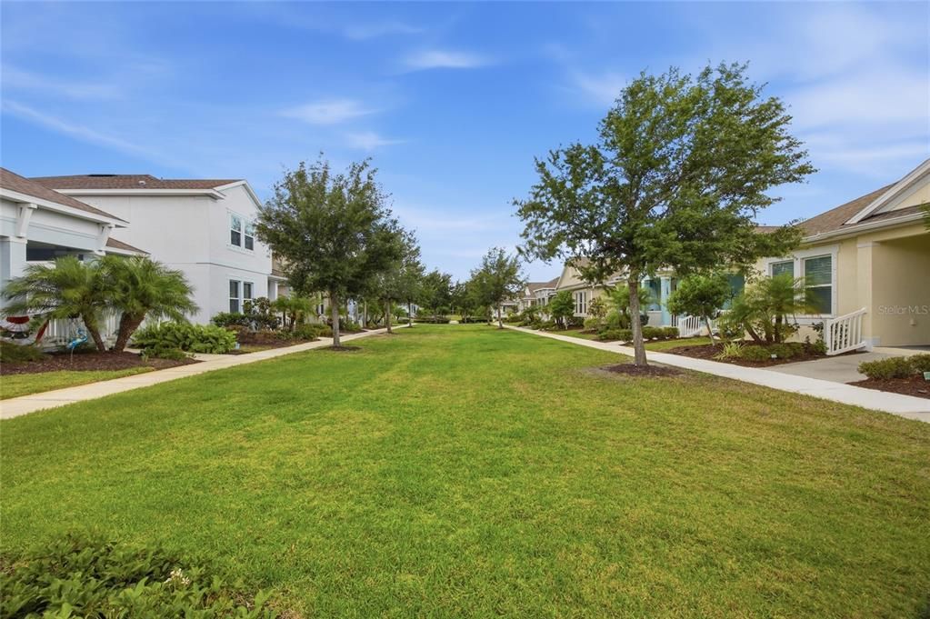 For Sale: $395,000 (3 beds, 2 baths, 1982 Square Feet)