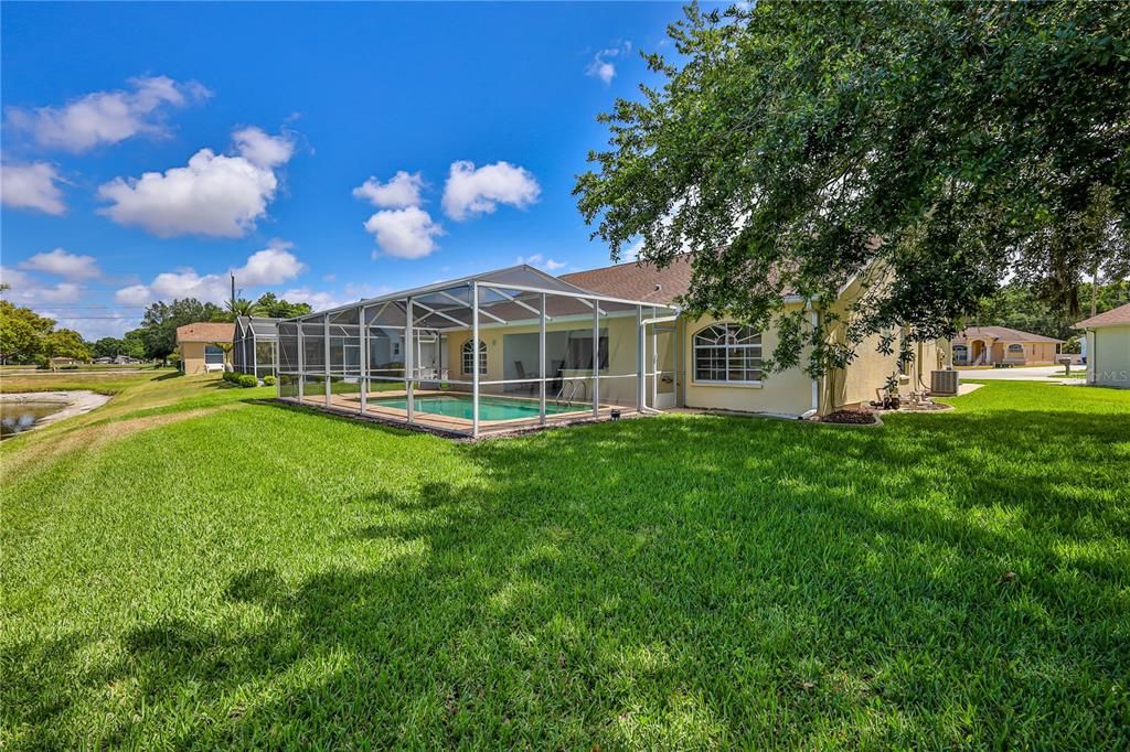 Activo con contrato: $429,000 (3 camas, 3 baños, 1818 Pies cuadrados)