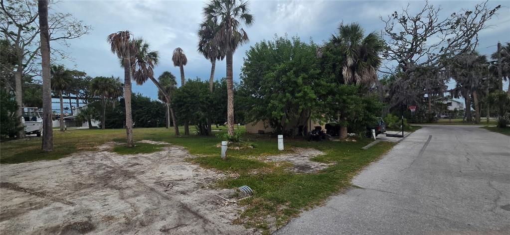 For Sale: $100,000 (0.28 acres)