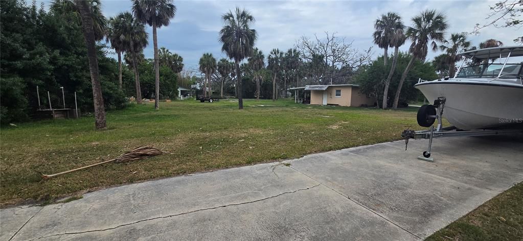 For Sale: $100,000 (0.28 acres)