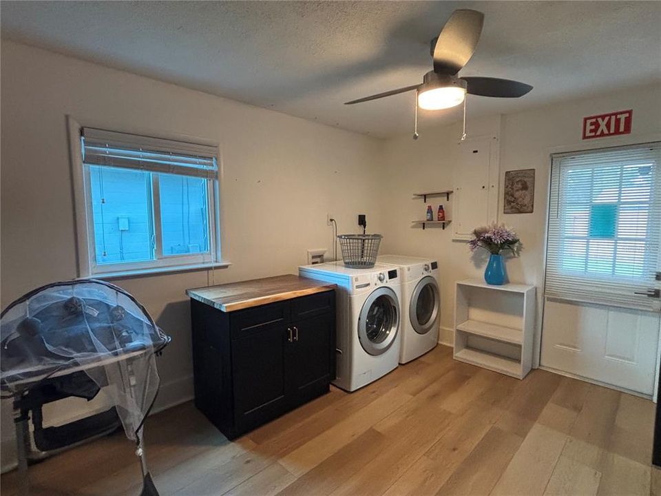 Active With Contract: $429,000 (3 beds, 2 baths, 1840 Square Feet)