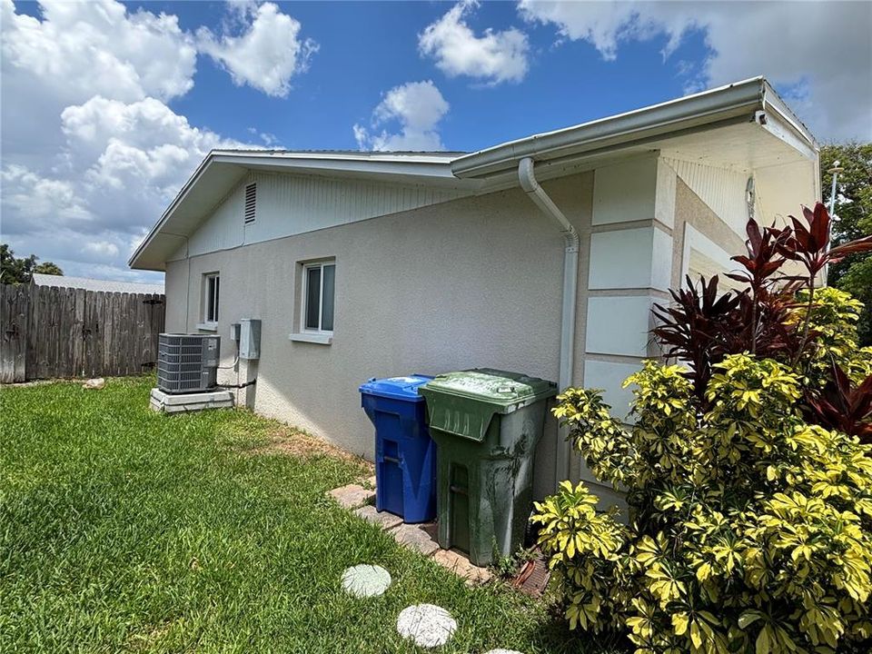 Active With Contract: $429,000 (3 beds, 2 baths, 1840 Square Feet)