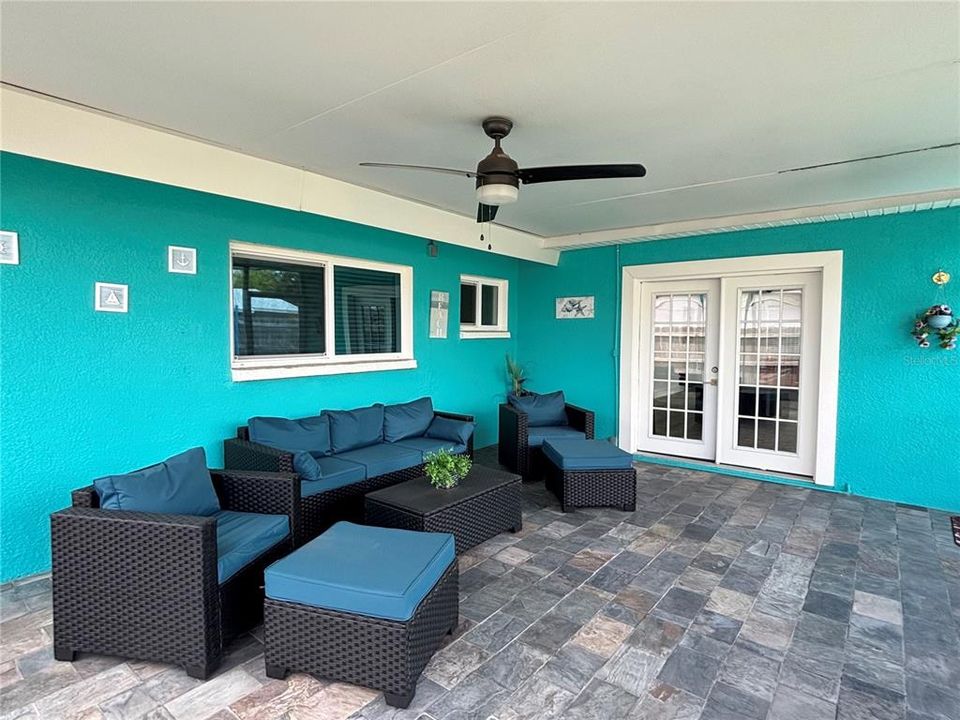 Active With Contract: $429,000 (3 beds, 2 baths, 1840 Square Feet)