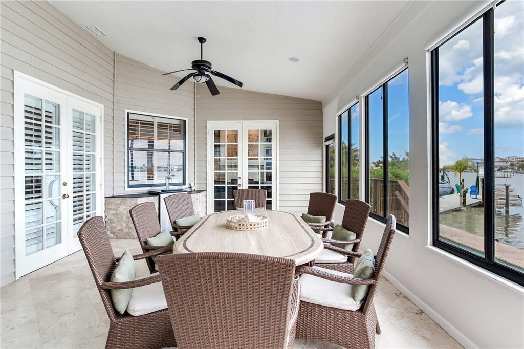For Sale: $1,695,000 (3 beds, 2 baths, 2705 Square Feet)