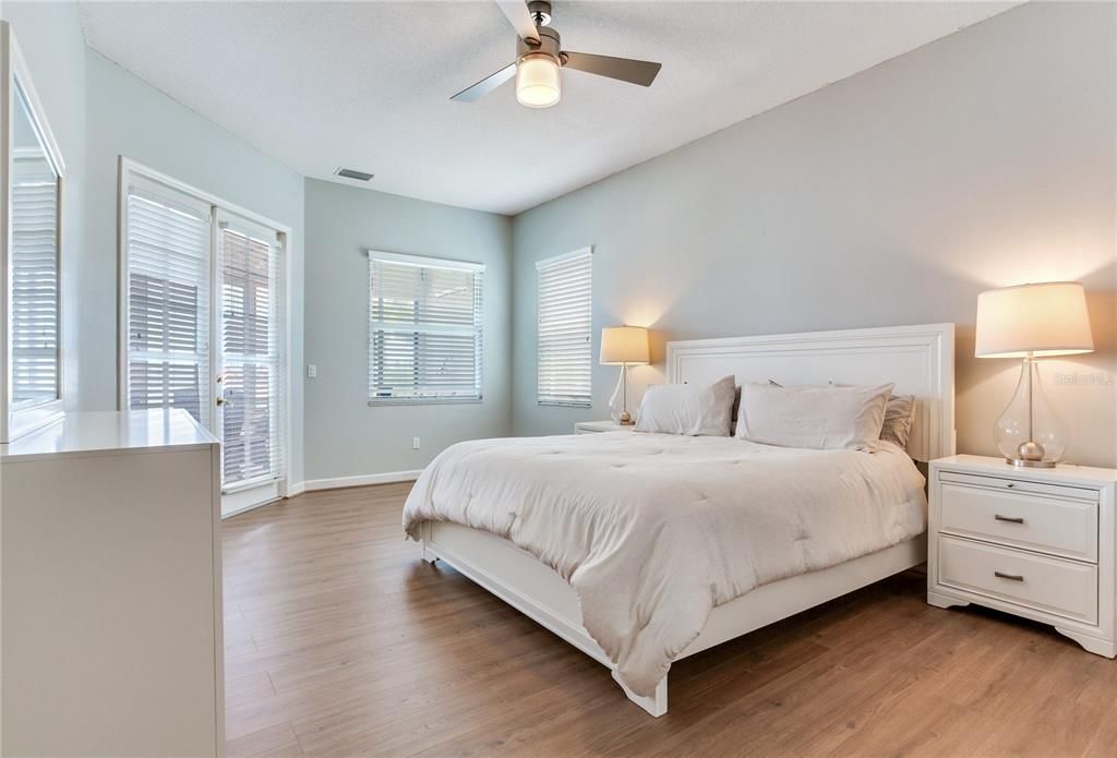 For Sale: $1,695,000 (3 beds, 2 baths, 2705 Square Feet)