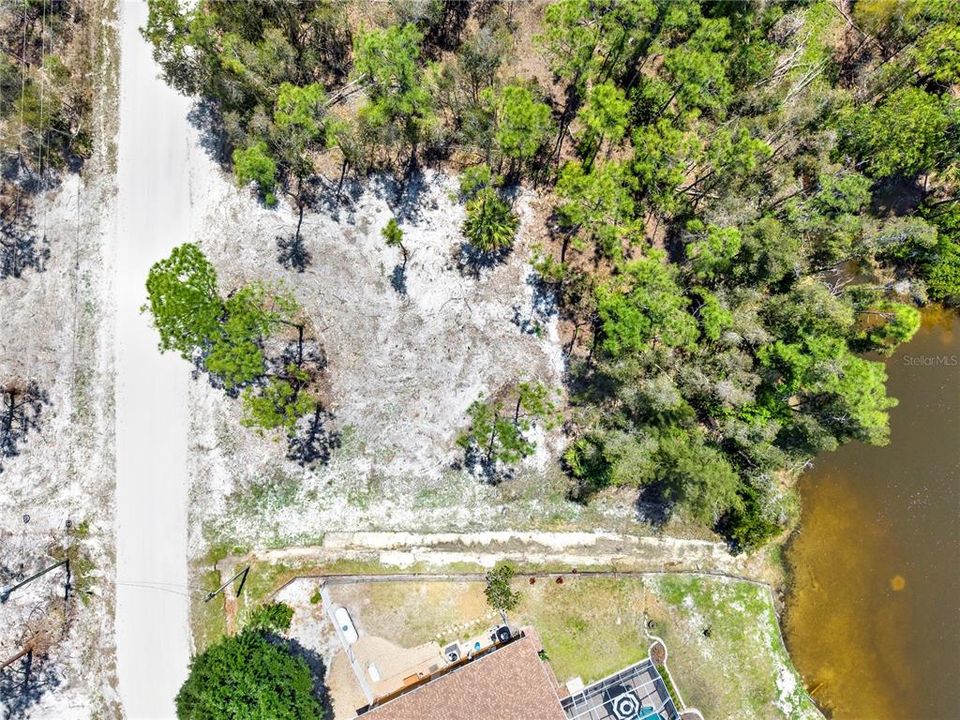 На продажу: $60,000 (0.32 acres)