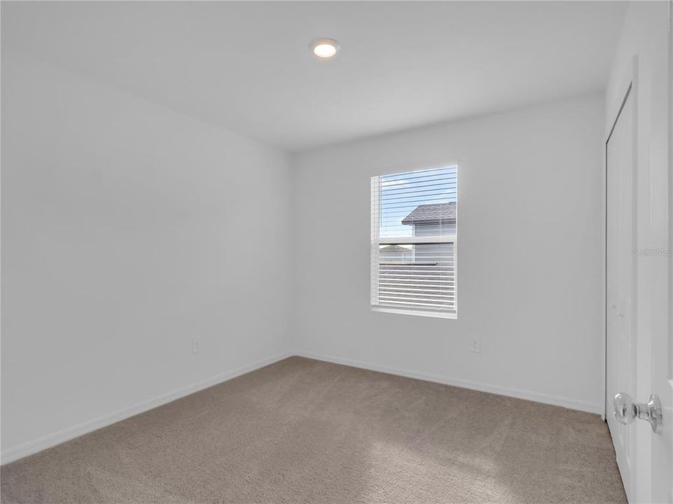 For Rent: $2,700 (5 beds, 3 baths, 2200 Square Feet)