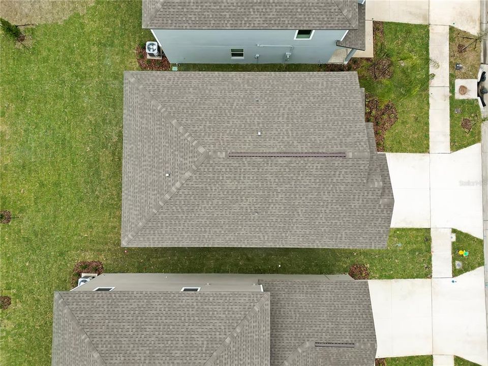 For Rent: $2,700 (5 beds, 3 baths, 2200 Square Feet)
