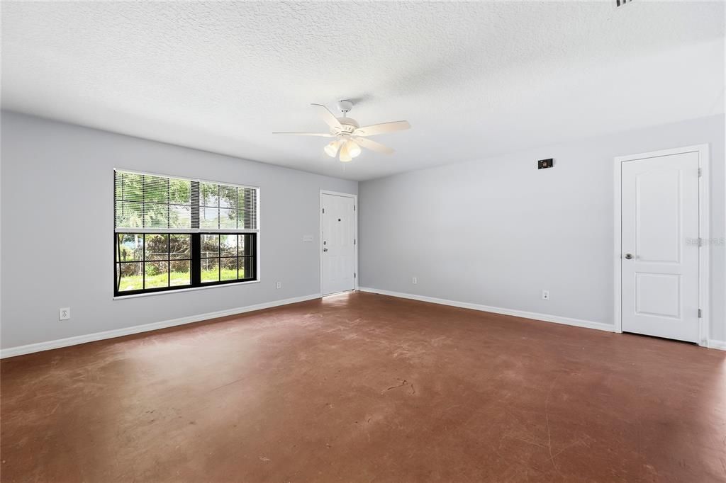 En Venta: $239,000 (2 camas, 2 baños, 1247 Pies cuadrados)